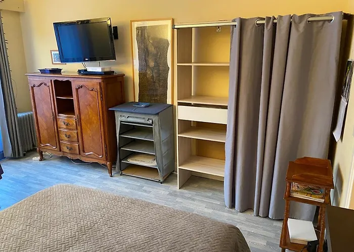 Cosy, Vrai Lit 140, Wifi, Centre Trouville-sur-mer, Gare 200 M, Parking Option Apartament Trouville-sur-Mer